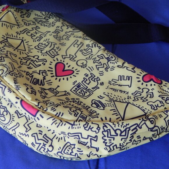 Keith Haring Inspired Design Fanny Pack Like New, Big Size. - Picture 4 of 5